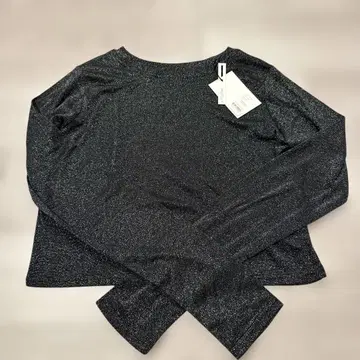 WILFULLY 블랙 글리터 긴팔 상의