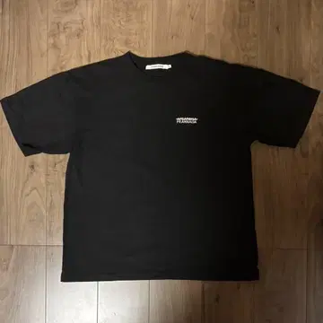 LE SSERAFIM FEARNADA 티셔츠