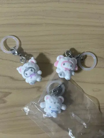 푹신푹신 스노우 시나몬 쿠로미 마이멜로디 메지루시 액세서리 산리오