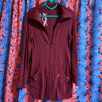 pikakekai 로고 가디건 외 판매 중 품절 시 삭제합니다!!