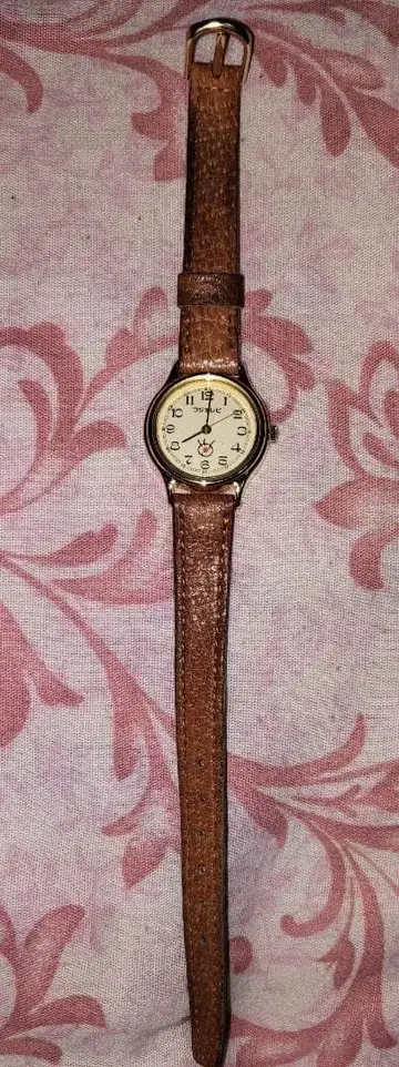 구 로고 후지TV 손목시계 CITIZEN 시티즌