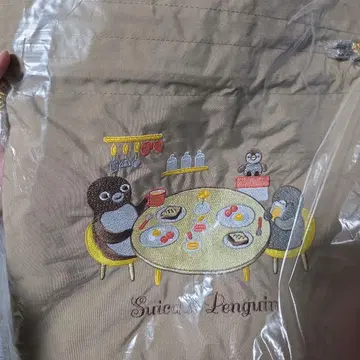 수박 펭귄 자수 디자인 베이지