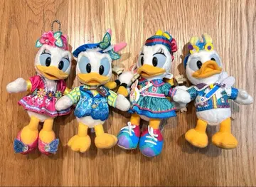 디즈니 부활절 인형 배지 도날드 데이지 2019