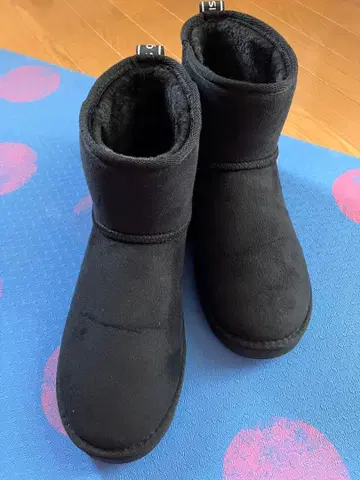 [그래비스] 블랙 어그 부츠