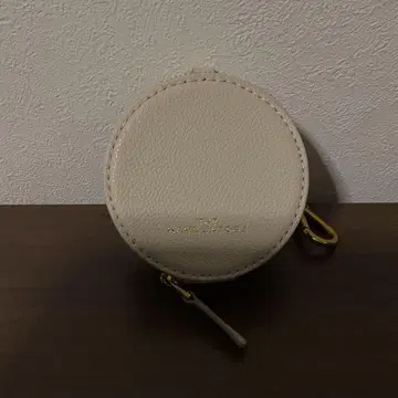 개점 세일 미사용품 새상품급 마크제이콥스 가죽 스위트 포트 2