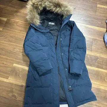 퍼스트 다운 네이비