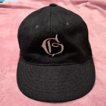 CA4LA 블랙 로고 캡