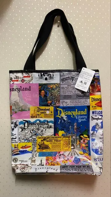 미사용 새상품 택 포함 디즈니 100주년 토트백 디즈니 스토어