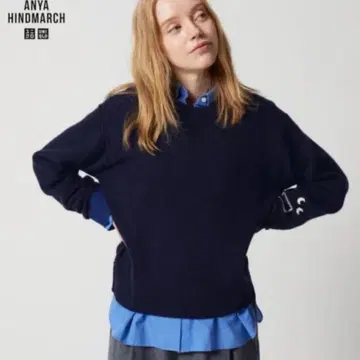 유니클로 x 안야 힌드마치 메리노 크루넥 스웨터 네이비 LL