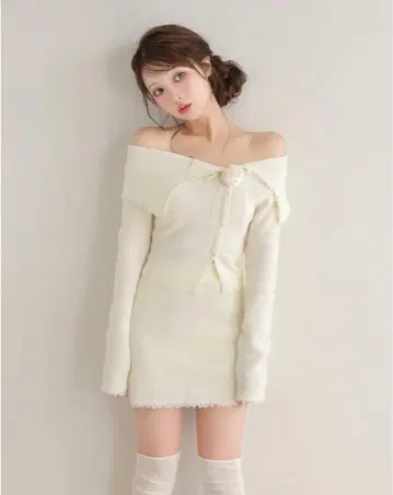 엠미에메 루미에르 로즈 니트 세트업