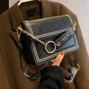 블랙 숄더백 캐주얼 앤티크 빈티지 심플