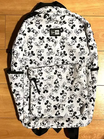미사용 뉴에라 라이트 백팩 디즈니 콜라보 24L 미키 화이트