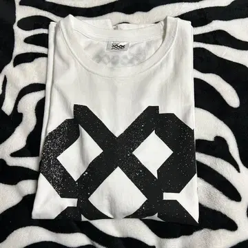 러프 스트 SixTONES T셔츠