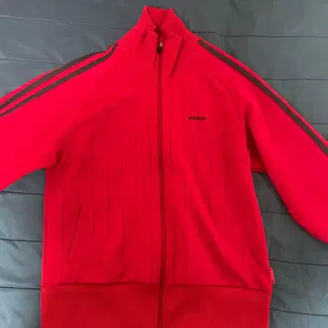 adidas 레드 스트라이프 저지