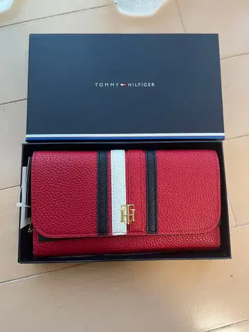 TOMMY HILFIGER 레드 장지갑