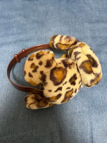 디즈니 귀도리 레오파드 무늬