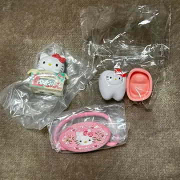 헬로키티 묶음 판매 캡슐 토이