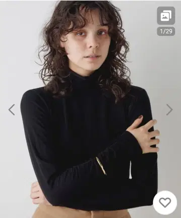 윔 가젯 [ THE PAUSE ] 터틀넥 풀오버