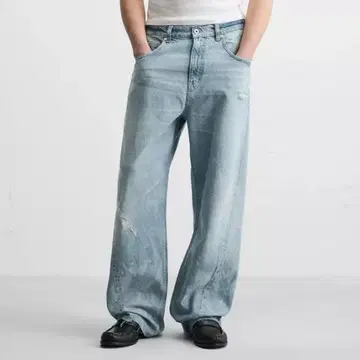 ZARA 배기 핏 스티치 데님 청바지