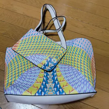 Echo 가죽 토트백 파우치 포함