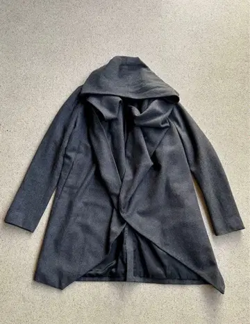 scarf docking drape coat