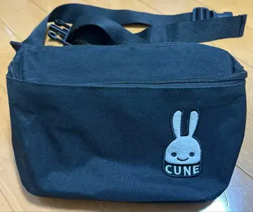 CUNE 큔 힙색 바디 백 블랙 토끼 익명 배송