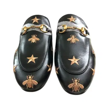 [ 실내 사용만 ] 별 홀스빗 블랙 라운드토 벌 슬립온