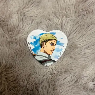 진격의 거인 제비뽑기당 하트형 캔뱃지 엘빈