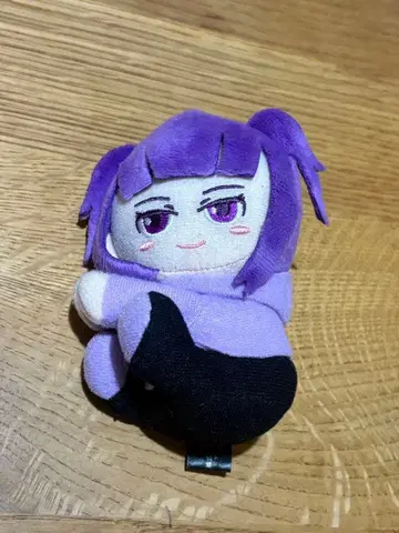 포에이트 enn의 앨리스 봉제 인형 클립