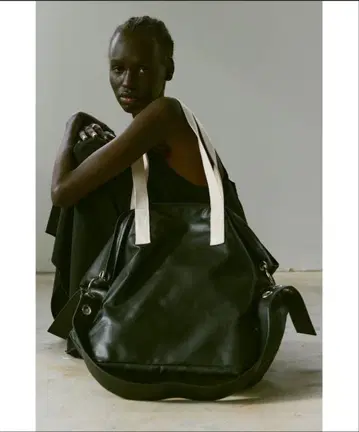 [ un/neu ] 완판템 콤비 소프트 가죽 슈퍼 빅 백 BIG 토트