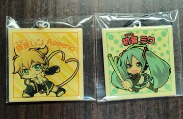 가격 인하 하츠네 미쿠 카가미네 렌 미쿠리만 메탈 키링 2개 세트