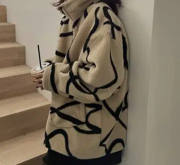 아메리 [새상품] 2way 리버서블 보아 자켓