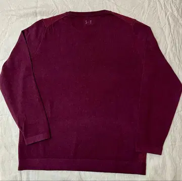 언더아머 버건디 텍스처 편직 긴팔 니트