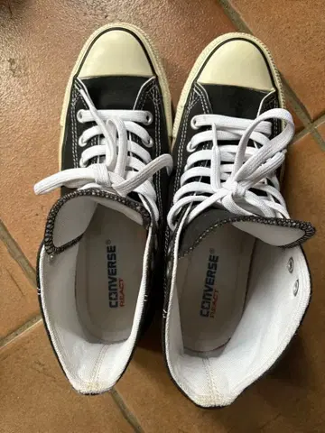 CONVERSE Chuck Taylor 블랙 하이컷