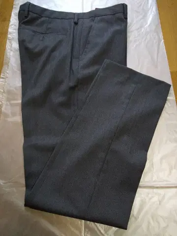 BOSS 그레이 슬랙스