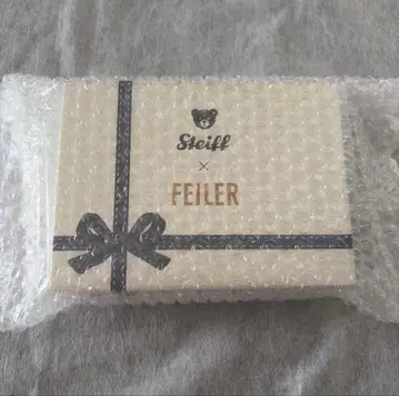 새상품 미개봉 슈타이프 x 페이러 테디베어 키링 세트