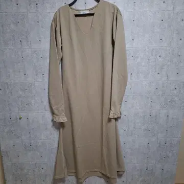 INTER FACTORY 베이지 원피스 루즈핏