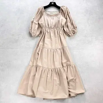 택 포함 새상품 Leja 레자 백리본 오픈 티어드 원피스