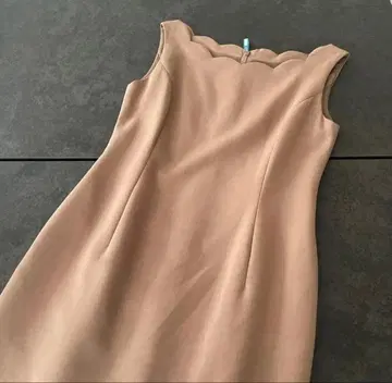 새상품급 !긴자 공식 매장 구매 폭시 정가 62000엔 원피스