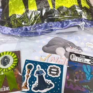 해피 복권 빌런즈 디즈니 라스트 원 쿠션 토트 아크릴