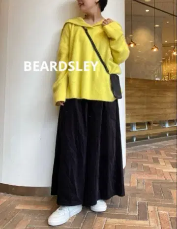 BEARDSLEY 코듀로이 허리 리브 팬츠 블랙 사이즈 0