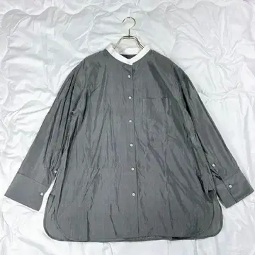 새상품급 에부르 24ss 라이트 코튼 실크 밴드 카라 클레릭 셔츠 M