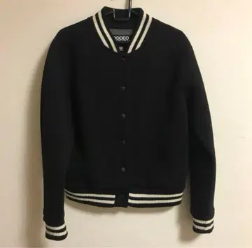 새상품급 로데오 크라운 바시티 자켓 S 사이즈