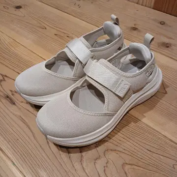 FILA 스니커즈 샌들 24cm