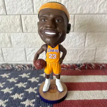 레브론 제임스 피규어 23번 미개봉 상자 없음