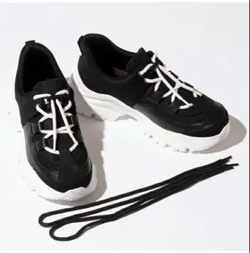 남편이 잠든 후에 스니커즈 블랙 M 사이즈