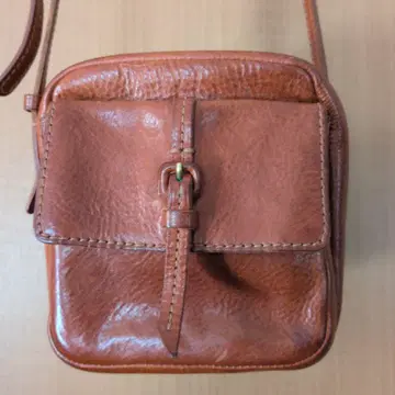 USED genten 토스카 브라운 가죽 미니 숄더 [익명 메일편]