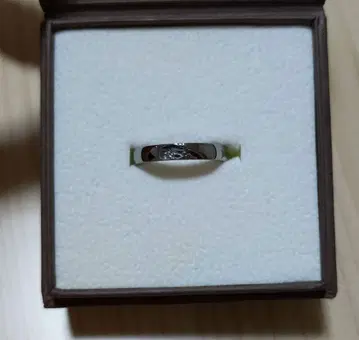 Milluflora SV925 반지