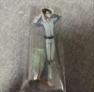 진격의 거인 리바이 아크릴 스탠드 위트 스튜디오 샤워