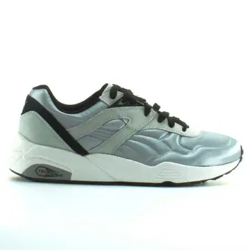 정가 12,100엔 25.0cm PUMA r698 matt & shine